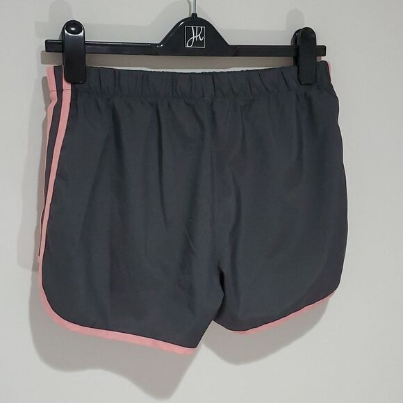 adidas small grey and pink S3" aeroready athletic running shirts - Picture 3 of 7